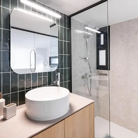 Apartment Nilea Court I *