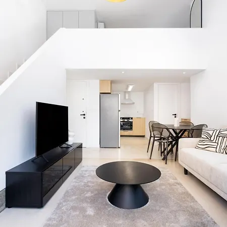 Nilea Court I